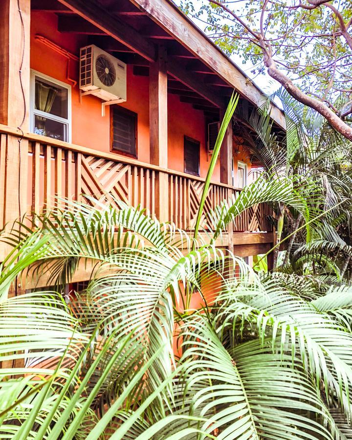 Hotel Posada Las Orquideas,West End Exteriér fotografie